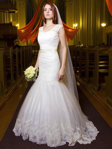 Trumpet/Mermaid V-neck Tulle Appliques Lace Floor-length Backless Modest Wedding Dresses #UKM00022695