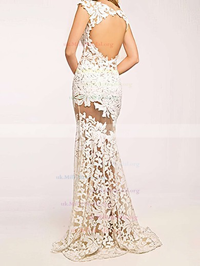 Trumpet/Mermaid Scoop Neck Lace Tulle Sweep Train Appliques Lace Prom Dresses #UKM020103500
