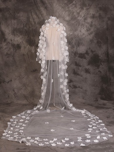 One-tier Ivory Cathedral Bridal Veils with Satin Flower #UKM03010071