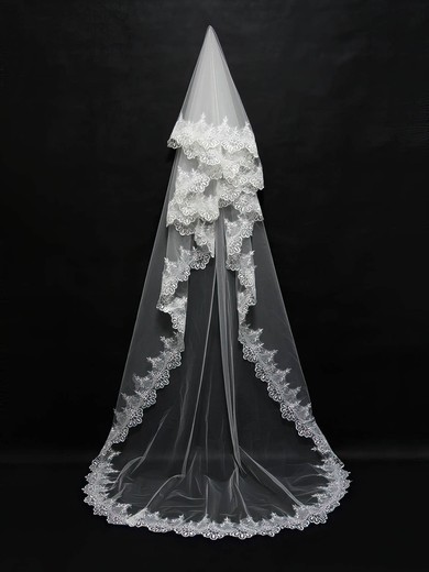 One-tier White Chapel Bridal Veils with Applique #UKM03010108