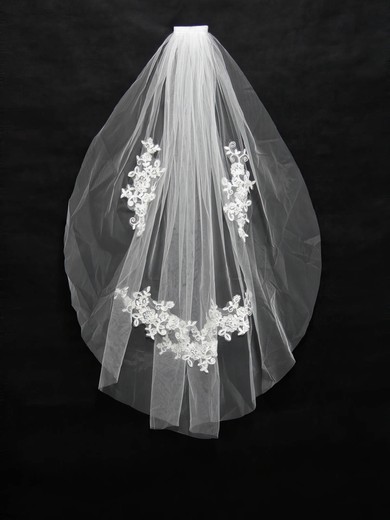 One-tier White/Ivory Fingertip Bridal Veils with Applique #UKM03010161