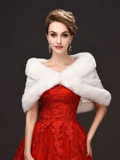 Faux Fur Sleeveless Shawl with Lace/Beading #UKM03040028