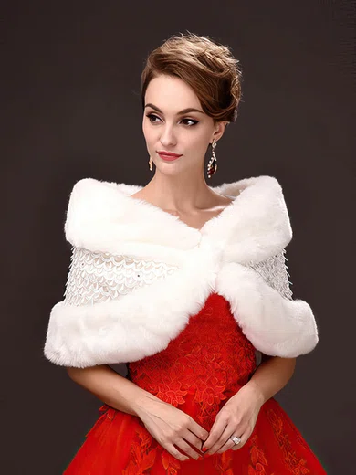Faux Fur Sleeveless Shawl with Beading #UKM03040050