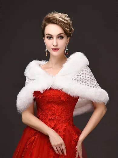 Feather/Fur Sleeveless Shawl #UKM03040052