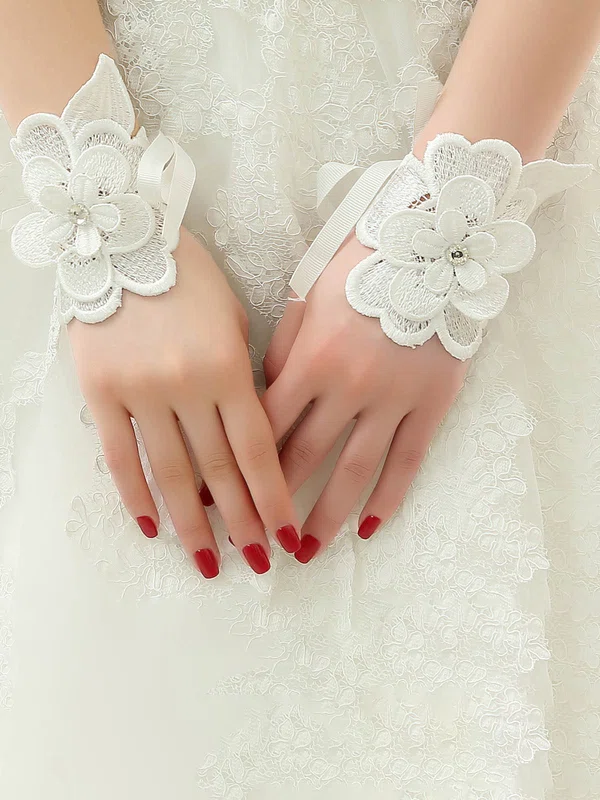 Ivory Lace Wrist Length Gloves with Lace Flower #UKM03120075
