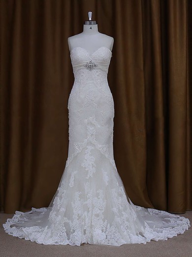 Sweetheart Ivory Lace Beading Lace-up Chapel Train Wedding Dresses #UKM00021687