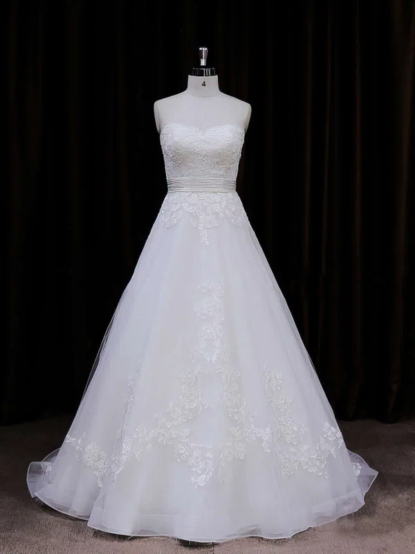 Princess Appliques Lace Sweetheart Ivory Organza Wedding Dresses #UKM00021848