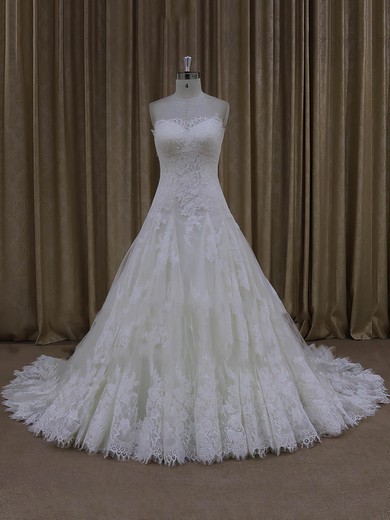 Ivory A-line Tulle Sweetheart Lace-up Appliques Lace Wedding Dress #UKM00022000