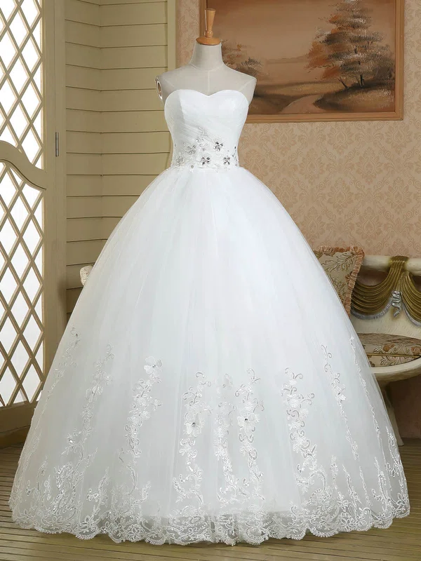 Ball Gown Sweetheart Tulle Floor-length Wedding Dresses With Beading #UKM00022579