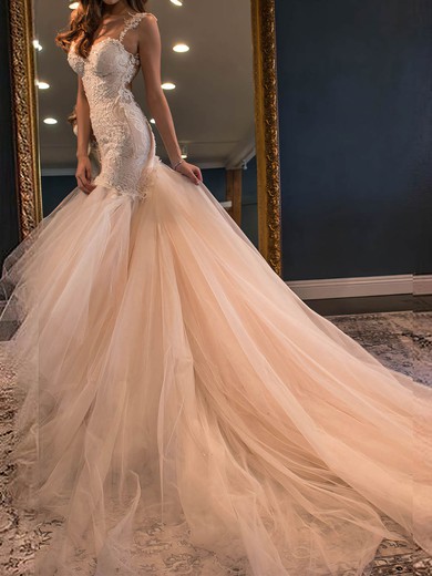 Trumpet/Mermaid Sweetheart Tulle Watteau Train Wedding Dresses With Appliques Lace #UKM00022591