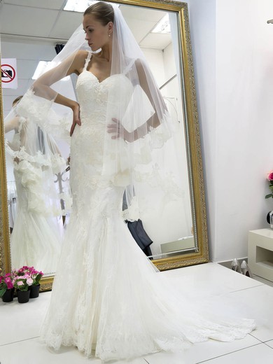 Trumpet/Mermaid Sweetheart Tulle Sweep Train Wedding Dresses With Appliques Lace #UKM00022662