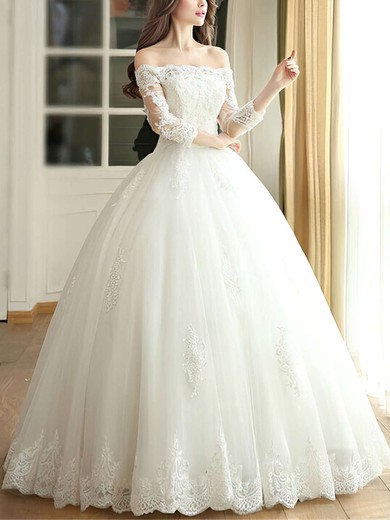Ball Gown Off-the-shoulder Tulle Floor-length Wedding Dresses With Appliques Lace #UKM00022667