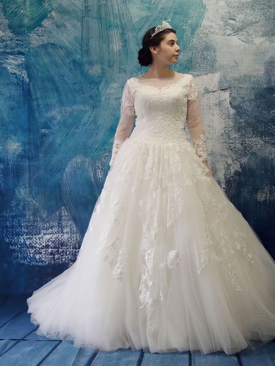 Long Sleeve Scoop Neck Ivory Tulle Appliques Lace Court Train Plus Size Wedding Dresses #UKM00022469