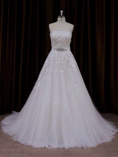 Fashion Strapless Ivory Tulle Appliques Lace Court Train Wedding Dress #UKM00021660