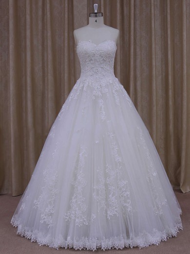 Ball Gown Graceful Tulle Appliques Lace Ivory Floor-length Wedding Dress #UKM00021778