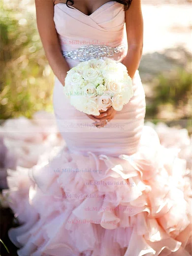 Ruffle clearance wedding dress