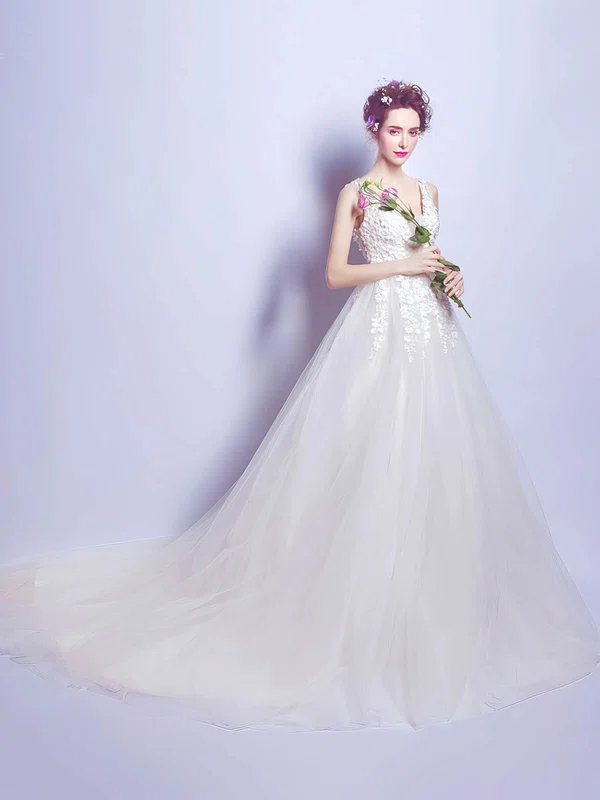 Ball Gown V-neck Tulle Chapel Train Wedding Dresses With Appliques Lace #UKM00022799