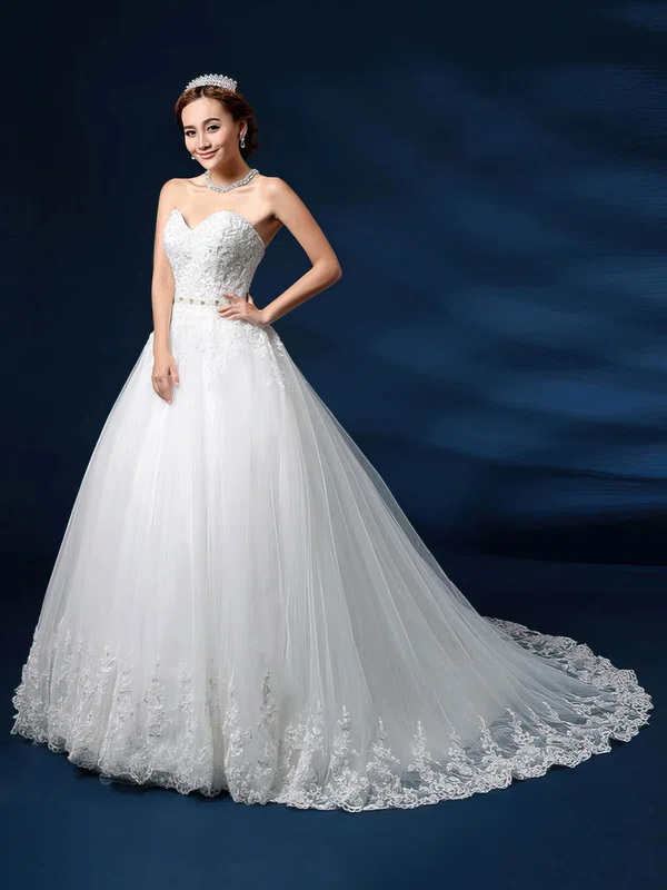 Ball Gown Sweetheart Tulle Chapel Train Wedding Dresses With Appliques Lace #UKM00023030