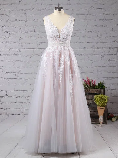 Ball Gown V-neck Tulle Prom Dresses With Appliques #UKM020104567