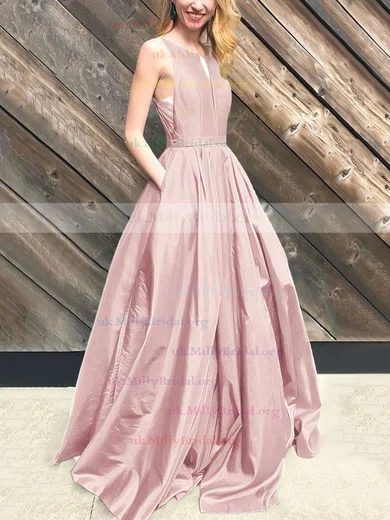 Princess scoop sale neck prom dress