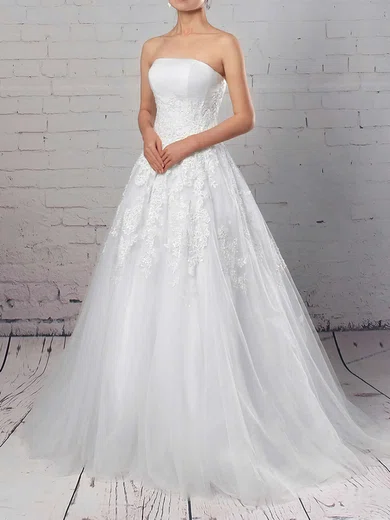 Ball Gown/Princess Straight Tulle Sweep Train Wedding Dresses With Appliques Lace #UKM00023175