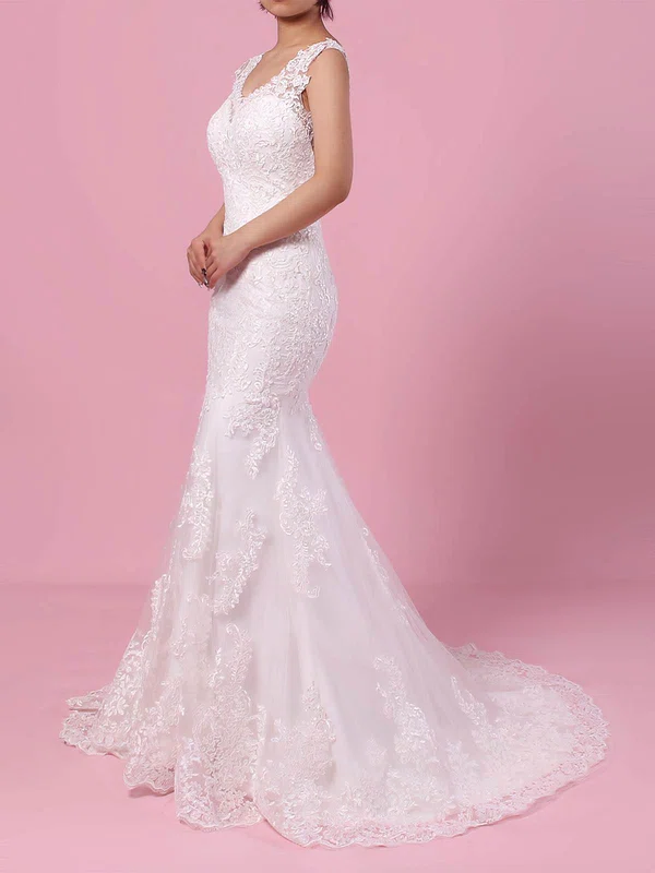 Trumpet/Mermaid V-neck Tulle Sweep Train Wedding Dresses With Appliques Lace #UKM00023187