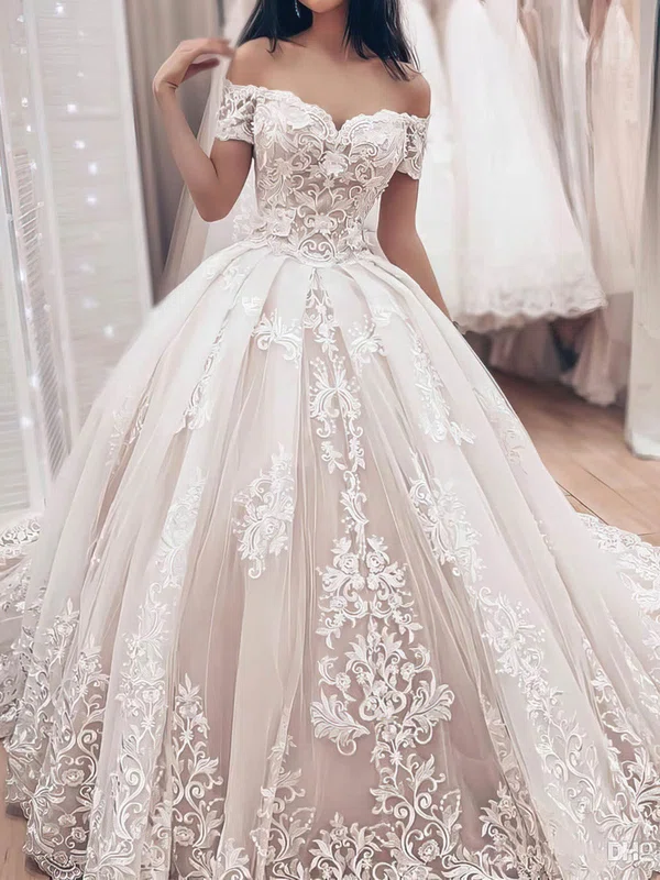 Ball Gown Off-the-shoulder Tulle Court Train Wedding Dresses With Appliques Lace #UKM00023504