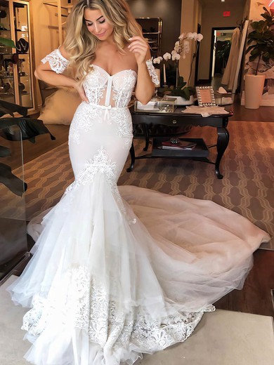 Lace Tulle Sweetheart Trumpet/Mermaid Court Train Appliques Lace Wedding Dresses #UKM00023529