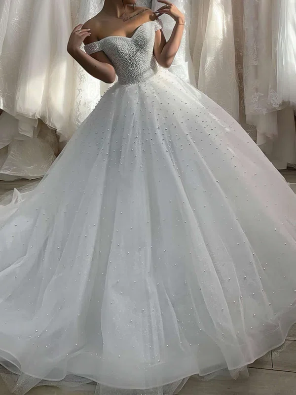 Ball Gown/Princess Off-the-shoulder Tulle Chapel Train Wedding Dresses With Pearl Detailing #UKM00023625