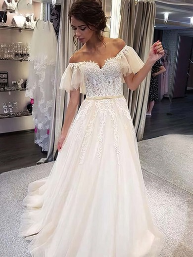 Tulle Off-the-shoulder Princess Sweep Train Appliques Lace Wedding Dresses #UKM00023678
