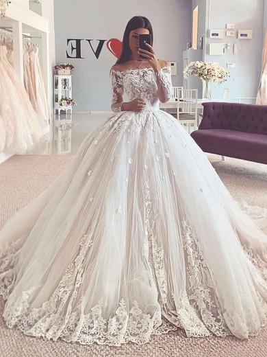 Tulle Off-the-shoulder Ball Gown Sweep Train Appliques Lace Wedding Dresses #UKM00023754