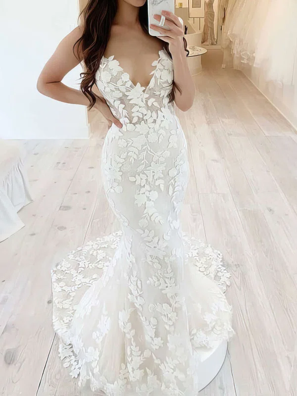 Trumpet/Mermaid V-neck Lace Sweep Train Wedding Dresses With Appliques Lace #UKM00023756