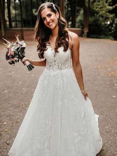 Tulle V-neck A-line Court Train Appliques Lace Wedding Dresses #UKM00023833