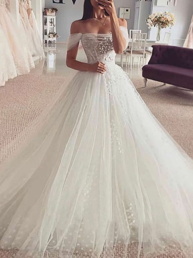 Ball Gown Off-the-shoulder Tulle Court Train Wedding Dresses With Appliques Lace #UKM00023840