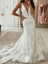 Tulle V-neck Trumpet/Mermaid Sweep Train Appliques Lace Wedding Dresses #UKM00023953