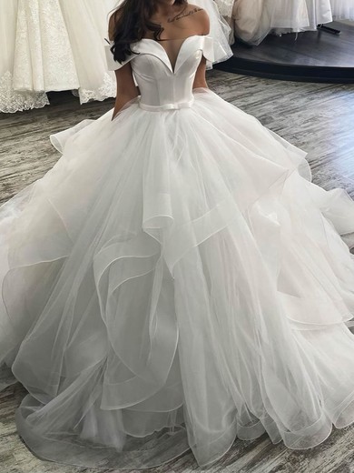 Ball Gown/Princess Off-the-shoulder Tulle Court Train Wedding Dresses With Cascading Ruffles #UKM00024040