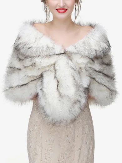 Wrap Faux Fur Sleeveless #UKM03040076