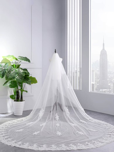 Cathedral Bridal Veils Two-tier Lace Applique Edge Applique Classic #UKM03010185