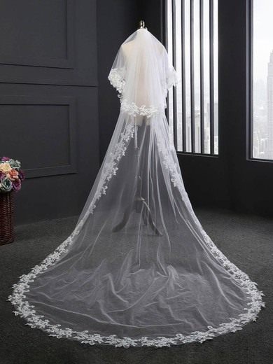 Chapel Bridal Veils Two-tier Lace Applique Edge Applique Classic #UKM03010196