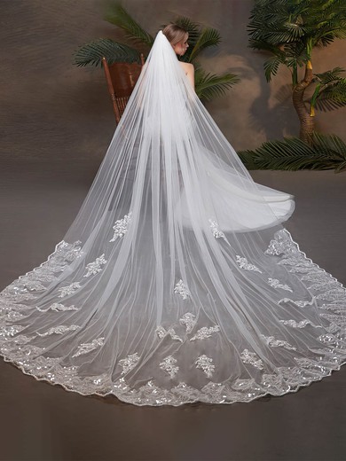 Chapel Bridal Veils One-tier Lace Applique Edge Sequin Classic #UKM03010217