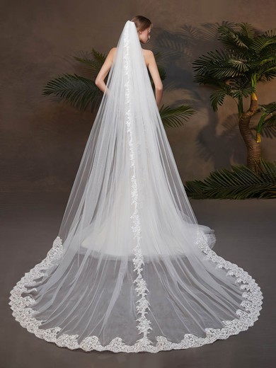 Cathedral Bridal Veils One-tier Lace Applique Edge Applique Classic #UKM03010238