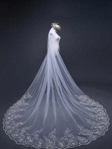 Cathedral Bridal Veils One-tier Lace Applique Edge Sequin Classic #UKM03010242