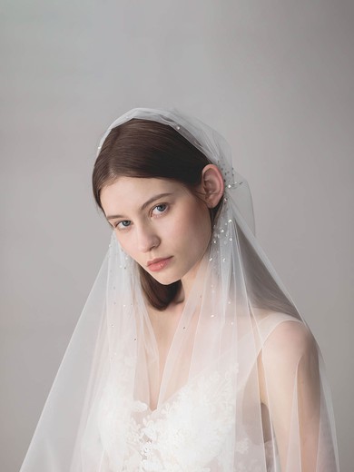 Cathedral Bridal Veils One-tier Cut Edge Sequin Classic #UKM03010254