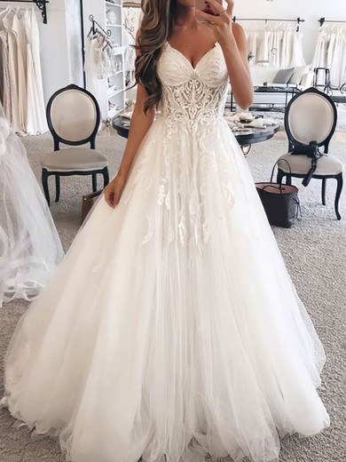 Ball Gown Sweetheart Tulle Sweep Train Wedding Dresses With Appliques Lace #UKM00024102