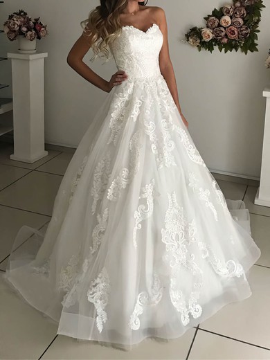Tulle Sweetheart A-line Sweep Train Appliques Lace Wedding Dresses #UKM00024210