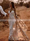 Tulle V-neck Trumpet/Mermaid Court Train Appliques Lace Wedding Dresses #UKM00024284