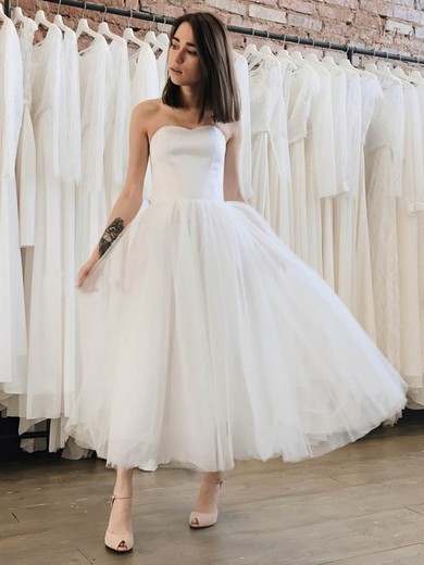 A-line Sweetheart Satin Tulle Tea-length Wedding Dresses #UKM00024377