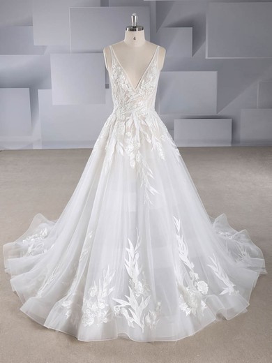 Ball Gown V-neck Tulle Court Train Wedding Dresses With Appliques Lace #UKM00024572