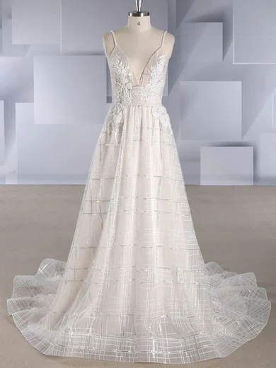 Ball Gown/Princess V-neck Organza Sweep Train Wedding Dresses With Appliques Lace #UKM00024588
