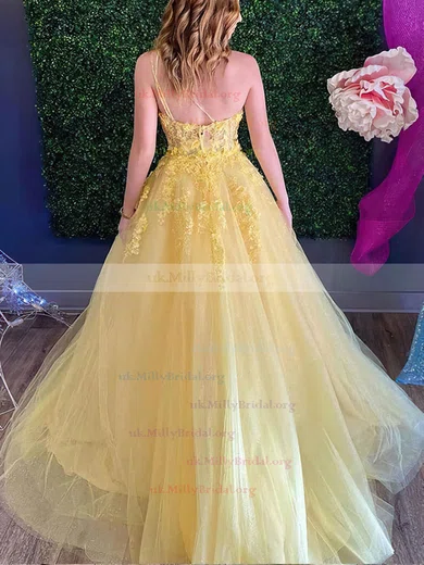 Light yellow 2025 ball gown